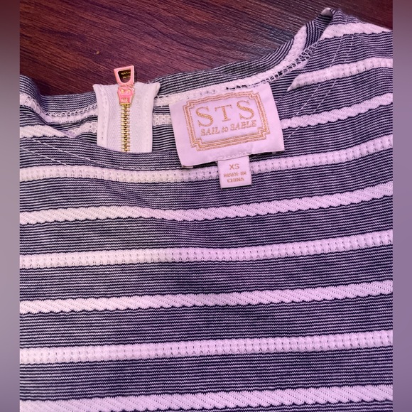 Sail to seal Dress - Picture 2 of 2